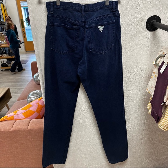 Vintage Guess blue denim jeans - Picture 4 of 6